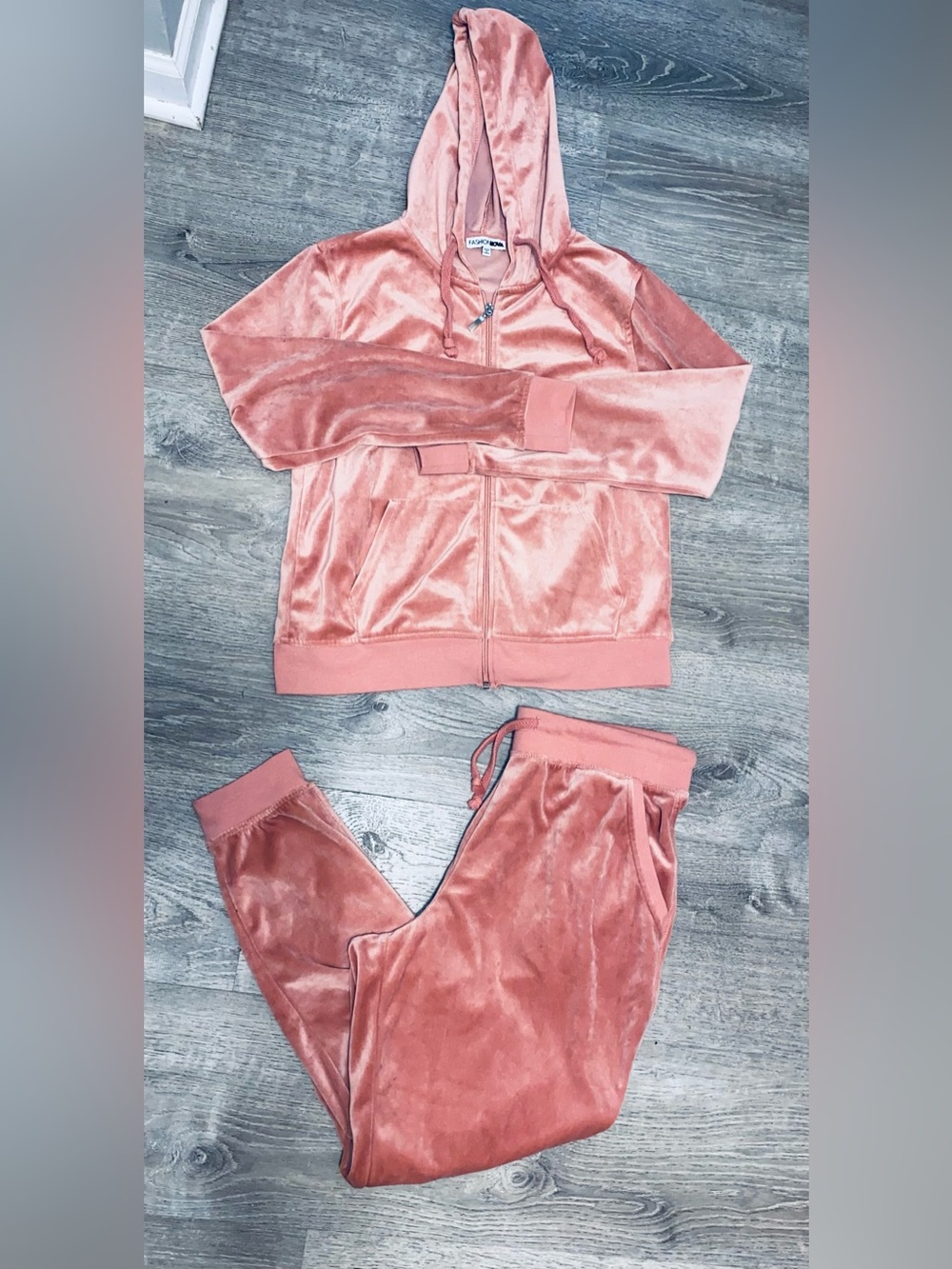 New Fashion Nova Velour Set